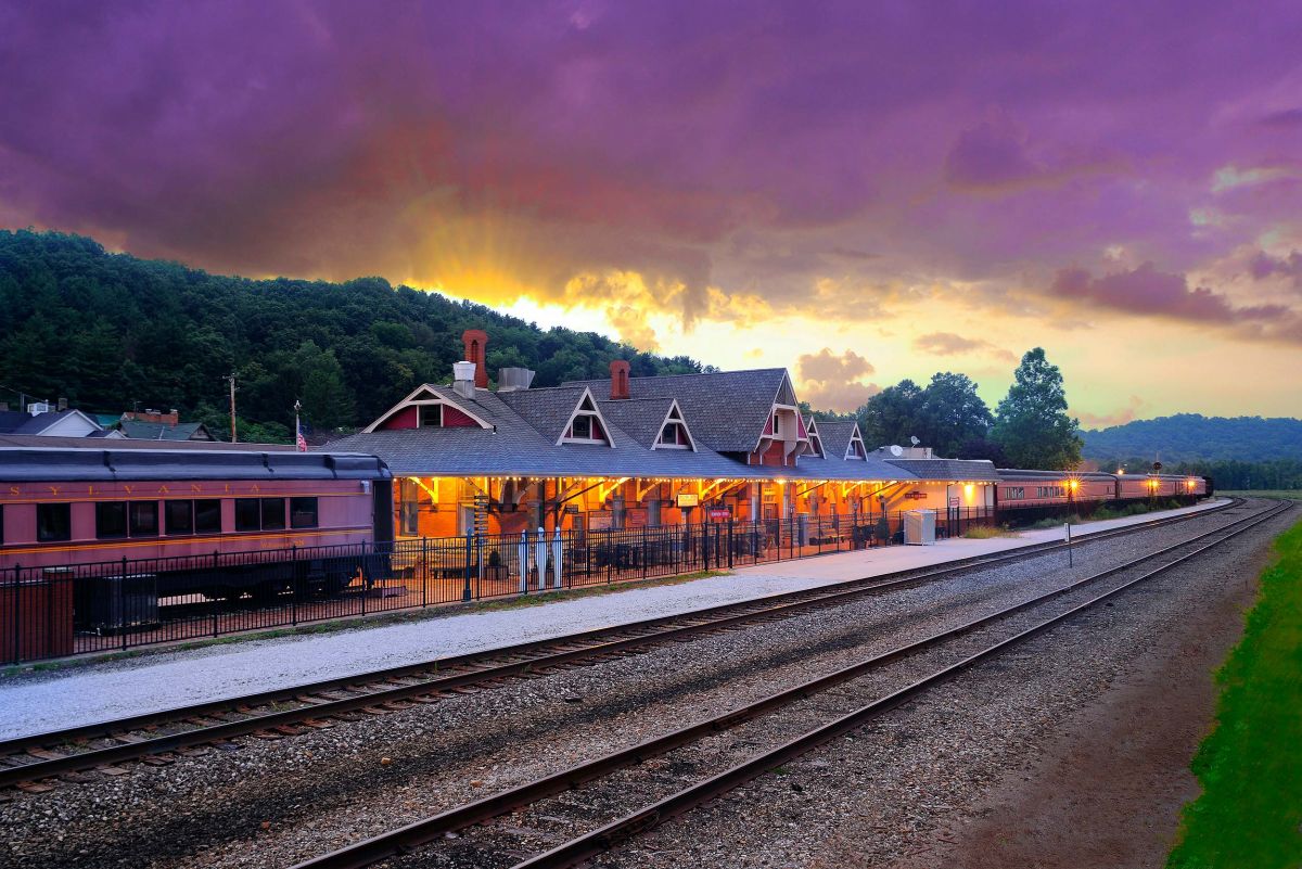 dennison-depot-depot-mid-retouched.jpg