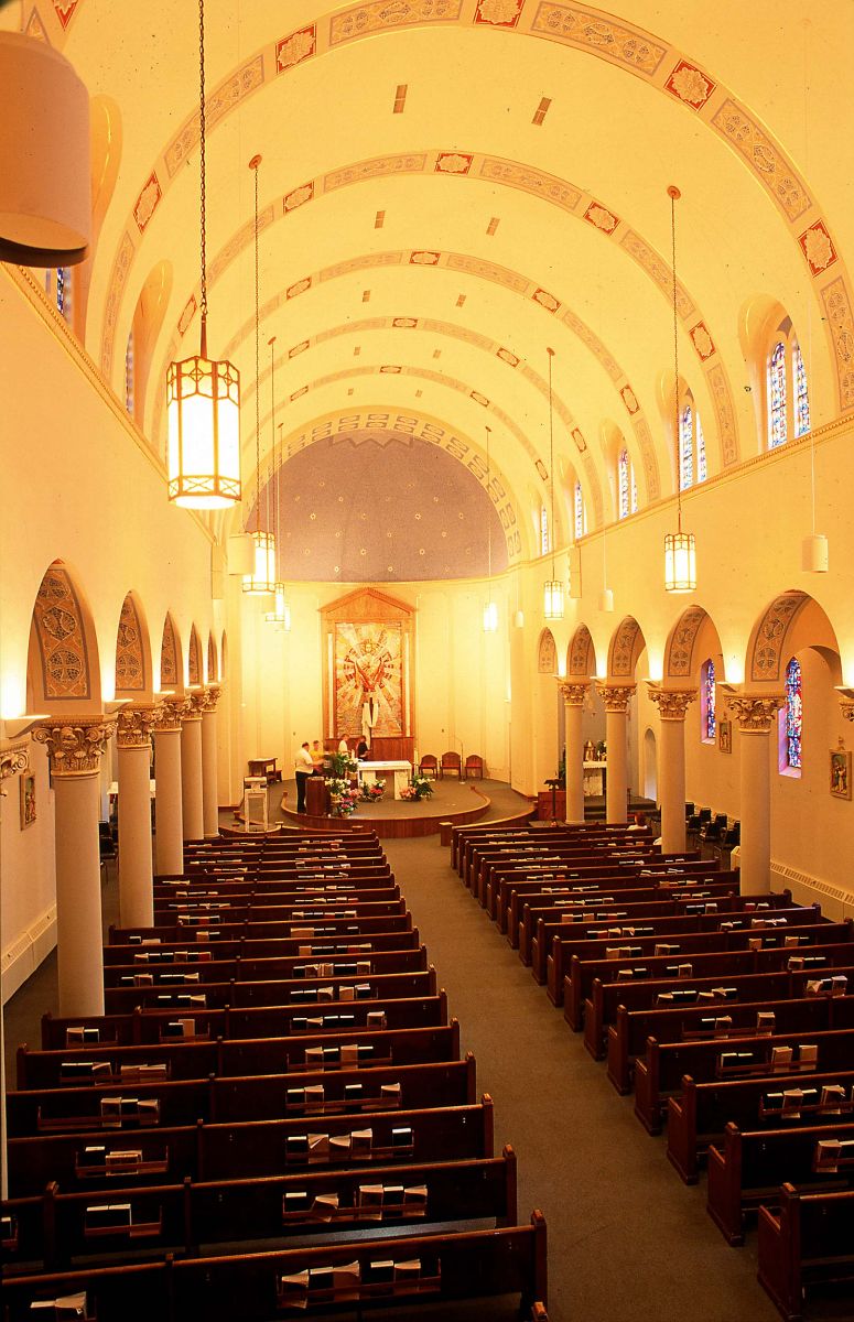 new-philadelphia-sacred-heart-church_001.jpg
