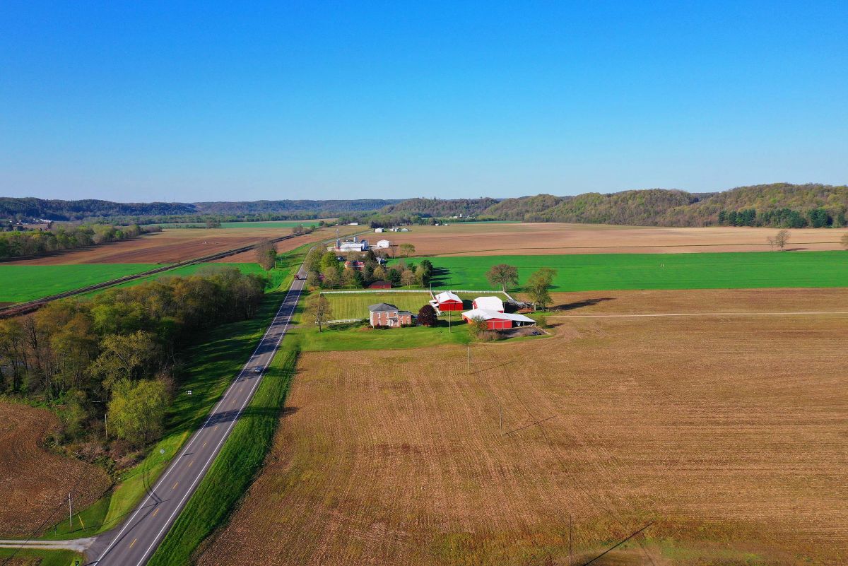 port-washington-farms-and-road-2_001.jpg